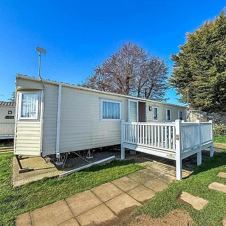 Caravan With Decking At Manor Park In Hunstanton, Sleeps 6 Ref 23045B Luaran gambar