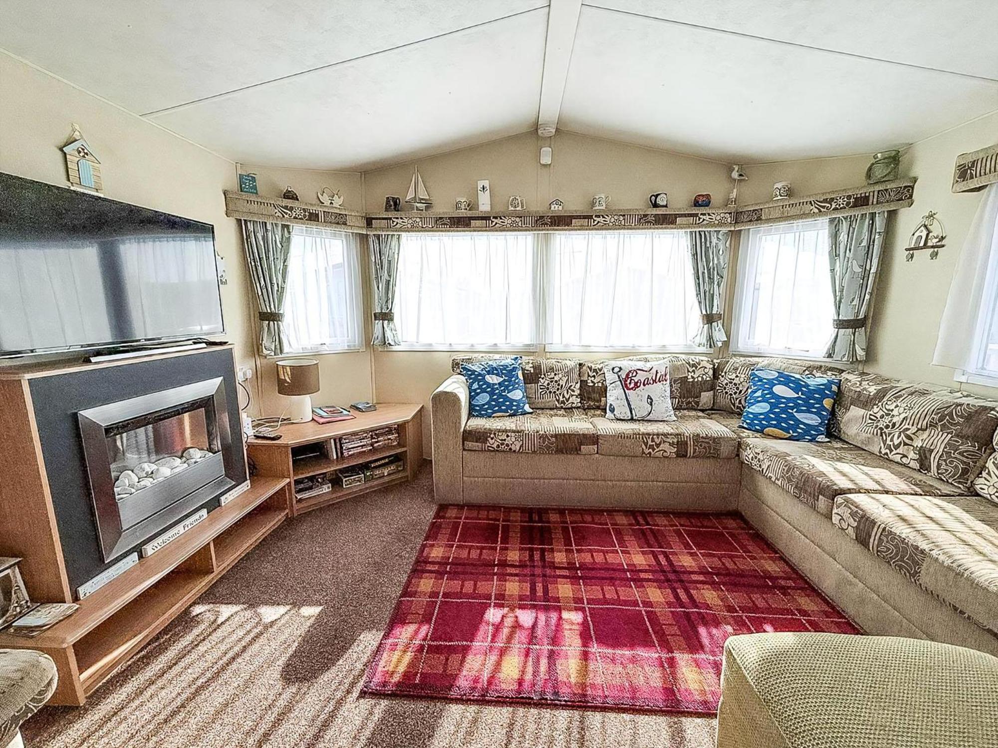 Caravan With Decking At Manor Park In Hunstanton, Sleeps 6 Ref 23045B Luaran gambar